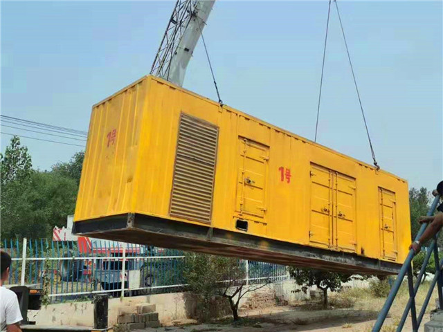香河300KW柴油发电机组油耗是多少?